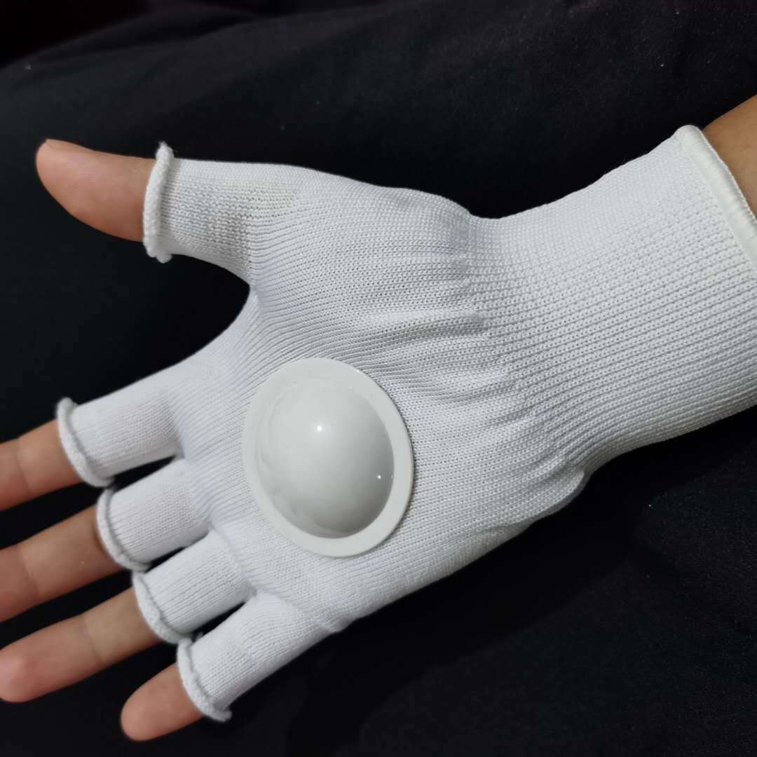 choose the colors(WHITE)