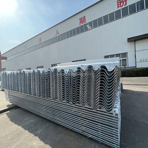 Barriera di Sicurezza Stradale Economica a Profilo W, Guardrail in Acciaio per Traffico in Vendita - Product Image 1