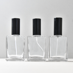 Sang Trọng Trong Suốt Hình Chữ Nhật Chất Lượng Cao 50Ml Trong Suốt Hình Chữ Nhật Vuông Rỗng Nước Hoa Thủy Tinh Phun Chai - Product Image 4