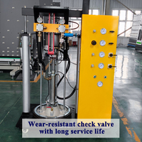 Machine d'application de couche isolante pour verre, extrudeuse de mastic bicomposant