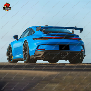 Kit de carrocería GR3 <span class=keywords><strong>RS</strong></span> de alto rendimiento para <span class=keywords><strong>Porsche</strong></span> <span class=keywords><strong>911</strong></span> <span class=keywords><strong>991</strong></span> 992 actualización media fibra de carbono parachoques de coche Spoiler guardabarros capó faldas laterales - Product Image 5