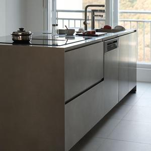 Nhà Máy Giá tùy chỉnh 304 thép không gỉ Tủ Bếp thiết lập thông minh Đồ nội thất với Laminate Countertop cửa kính cho biệt thự - Product Image 3