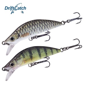 DriftCatch 5er-Pack ABS Bedruckte Crankbait <span class=keywords><strong>Minnow</strong></span> Angelköder - Schwimmender Rasselköder # 6 Haken für Marlin River Lake (1 Box = 5 Köder) - Product Image 2