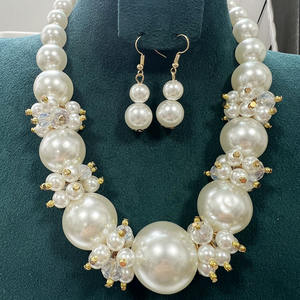 Juego de Collar y Pendientes de Perlas Grandes Joyería Nupcial para Mujer Collar de Cuentas de Cristal <span class=keywords><strong>Vintage</strong></span> y Lujoso - Product Image 4