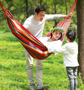 <span class=keywords><strong>Hamaca</strong></span> portátil de lona para acampar al aire libre, <span class=keywords><strong>hamaca</strong></span> de algodón de color arcoíris de tamaño individual para una sola persona - Product Image 6