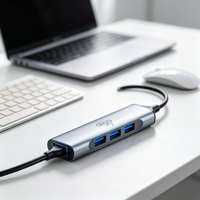 Extenseur de port USB-A avec quatre sorties USB 2.0, transmission de données stable à 480 Mbps, corps métallique miniature pour utilisation en voyage d'affaires sur ordinateur portable
