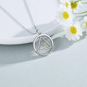 Collier en acier inoxydable avec pendentif inspirant grain de moutarde triangulaire, bijou minimaliste rond symbole de foi, résistant au ternissement - Product Image 4
