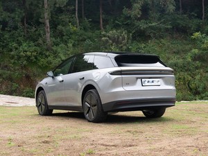 Nuevo Lixiang I6 Edición Estándar 2025, 2WD, Vehículo Eléctrico Puro, Autonomía de 720 <span class=keywords><strong>km</strong></span>, Carga Rápida de 800V, Conducción Inteligente L2, SUV Mediano de 5 Plazas para Exportación - Product Image 4