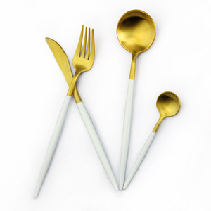 Parte superior de oro de la cabeza y mango negro Juego de cubiertos de acero inoxidable <span class=keywords><strong>goa</strong></span> similares cubiertos - Product Image 3