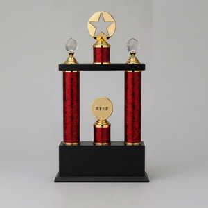 Trophée portable en métal moulé sous pression, cristal rouge et diamant, avec étoile dorée en sommet et logo gravé pour les réalisations sportives, base noire - Product Image 1
