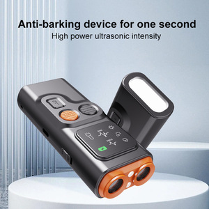 LED Işıklı Ultrasonik Köpek Eğitim Cihazı Havlama Önleyici Kontrol Cihazı Ekranlı Özel Renkler Tip C Şarj Edilebilir - Product Image 2