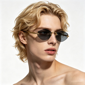 Occhiali <span class=keywords><strong>da</strong></span> Sole di Alta Gamma, Stile Retrò alla Moda, Poligonali Irregolari Ovali, Senza Montatura, in Metallo, Multicolore, UV400, Comodi, 2026 - Product Image 3