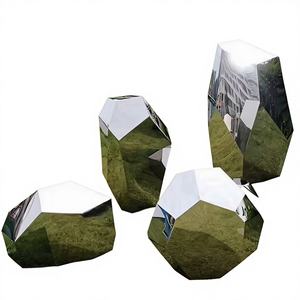 Escultura Moderna de Metal para Exteriores de Foshan, Resistente a la Intemperie, Arte para Jardín, Decoración para Patio/Césped, Estatua Hecha a Mano, Ecológica para Jardín o Parque - Product Image 1