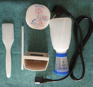 Mélangeur d'alginate dentaire GX300 avec minuterie programmable pour le mélange de matériaux d'empreinte AN-0254 - Product Image 6