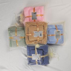 Ensemble de serviettes de bain de luxe pour femmes – Grande vente – Ultra doux – Multicolore – Polaire corail – Séchage rapide – Microfibre – Technique de tissage – Couleur unie - Product Image 1