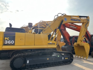Excavadora Pesada Komatsu PC360 Usada de Primera Calidad, Motor Komatsu Original, Rendimiento de Carga Estable, Sin Accidentes Graves, Cabina Cerrada - Product Image 1