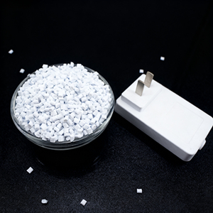 CH Recycled PCR PBT Resin Regrind GF10 Reinforced Grade Injection Molding V0 Pellets for Blades - Product Image 1