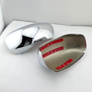 Accessoires de voiture Cache rétroviseur chromé pour <span class=keywords><strong>Chrysler</strong></span> 300/<span class=keywords><strong>300C</strong></span> 2005-2010 Capuchon de rétroviseur extérieur étanche - Product Image 6