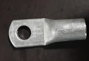 Cosses de câble à compression en cuivre pour câblage électrique, terminaison de câble robuste et sécurisée, connexions électriques industrielles - Product Image 2