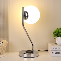 Lampe de bureau LED moderne avec abat-jour en verre bleu blanc Chargeur sans fil pour salle de lecture Chambre à coucher Hôtel-Lampes de table électriques