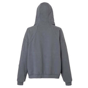 Pull à capuche zippé respirant, écologique, coupe ample, coupe-vent, personnalisé de haute qualité avec impression pour homme – Idéal pour l'hiver - Product Image 2