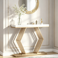 Table console d'entrée moderne Tribal 42 pouces avec base en métal géométrique et plateau en faux marbre blanc, décoration d'intérieur