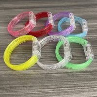 Bracelets LED lumineux qui brillent dans le noir, bracelets clignotants, bâtons lumineux à bulles pour fêtes, concerts, événements, mariages