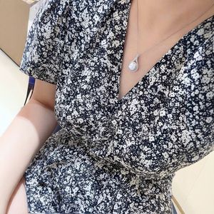 Wenchi - Colgante de Plata de Ley 925 con Perla Natural de 11-12 mm, Simple, Elegante, Versátil, con Defectos Sutiles, Caja de Regalo China - Product Image 4