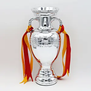 Fabbrica all'ingrosso Delaunay coppa europea calcio resina metallo artigianato trofeo italiano coppa europea calcio grandi trofei