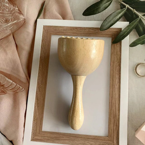 Venta al por mayor de fábrica china: <span class=keywords><strong>Copa</strong></span> de masaje <span class=keywords><strong>sueca</strong></span> de madera personalizada <span class=keywords><strong>con</strong></span> <span class=keywords><strong>rodillo</strong></span> para terapia anticelulítica Gua Sha - Product Image 5