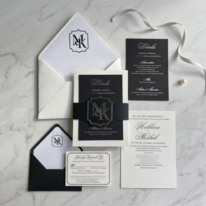 Ensemble d'invitations de mariage de luxe noir et blanc, monogramme estampé à chaud, carton élégant, RSVP pour la fête nuptiale, enveloppes - Product Image 1