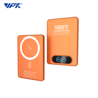 Batterie externe magnétique antidérapante ultra-fine 5000 mAh 6,7 mm avec écran TFT, charge rapide sans fil 15 W et PD 20 W, gravure laser offerte