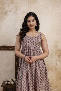 Kurti de Diseño con Lentejuelas Rosa Polvoriento para Mujer, Sin Mangas, Cuello Redondo, Elegante Kurta Étnica para Usar en Verano, Casual o para Fiestas - Product Image 6