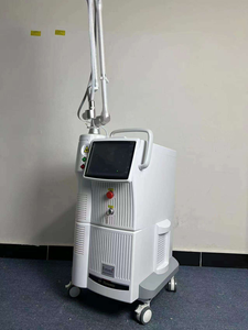 Machine à <span class=keywords><strong>laser</strong></span> fractionné CO2 à radiofréquence pour lifting du <span class=keywords><strong>visage</strong></span> et raffermissement du cou – Offre Spéciale - Product Image 5