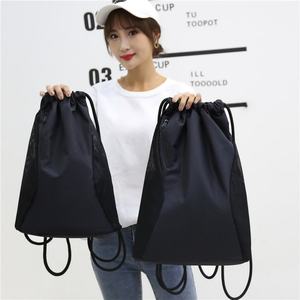 Proveedor Mayorista de Bolsas Deportivas y de Gimnasio con Cordón, Personalizadas con Logotipo Impreso, Impermeables, Promocionales, de Poliéster y Nailon - Product Image 6