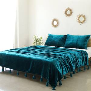 Wholesale Boho Chic <b>Teal</b> Blue Velvet Bedspread Handmade Knotted Tassels Luxury Winter Soft Sofa Throw <b>Blankets</b> - Product Image 1