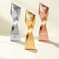 Trophées créatifs irréguliers en or, argent et bronze pour réunions annuelles d'entreprise, employés exceptionnels, trophée en résine plaqué or