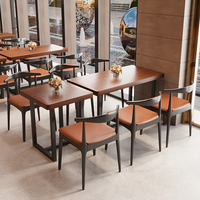 Ensemble table et chaises de restaurant BBQ de style moderne, table à manger en bois massif, chaise de loisirs en fer forgé, écologique, durable, centre commercial