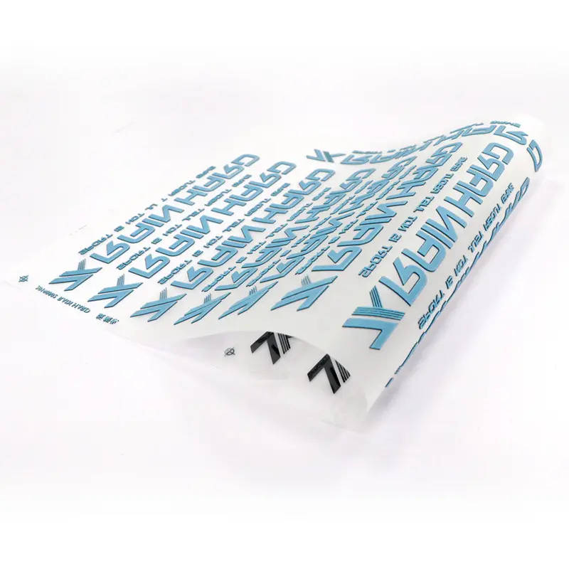 कस्टम कपड़ा पैच 3D एम्बॉसफ़िल्टर सिलिकॉन सील लोगो रबर गर्मी हस्तांतरण लेबल स्टीकर
