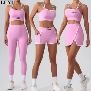 Ensemble de sport femme <span class=keywords><strong>color</strong></span> block avec débardeur à double bretelles pour la gym, le Pilates, le yoga et le tennis – Tenue de sport élégante - Product Image 1
