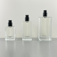 Bouteille de parfum de luxe de haute qualité pour hommes 30ml 50ml bouteille de parfum en verre à sertir carré vide avec bouchon en bois carré noir