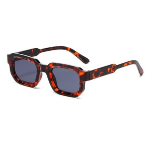 2025 all'ingrosso <span class=keywords><strong>occhiali</strong></span> da <span class=keywords><strong>sole</strong></span> di lusso di tendenza Unisex Uv400 PC quadrati spessi <span class=keywords><strong>occhiali</strong></span> da <span class=keywords><strong>sole</strong></span> firmati da donna - Product Image 5