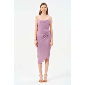 Vestido de Noche Ecológico de Satén con Corte Asimétrico, Cintura Natural y Cuello Cuadrado en Verde Petróleo - Product Image 6