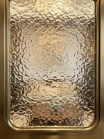 Nouvelle cloison décorative en acier inoxydable de style chinois, découpée au laser, étanche, avec verre à motifs vintage pour entrée de villa