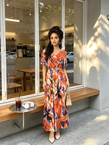 Abiti Polinesiani Floreali Personalizzati, Vestito Puletasi Samoano <span class=keywords><strong>Rosso</strong></span> e Bianco, Camicia Hawaiana Yukata/<span class=keywords><strong>Kimono</strong></span> per l'Estate, Perfetto Abbinamento per l'Isola - Product Image 3