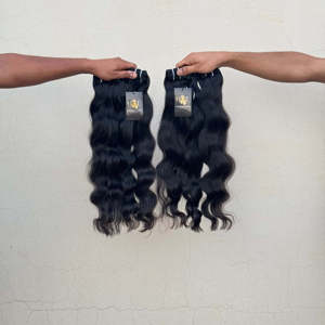 Faisceau de cheveux humains du temple indien brut, paquets de tissage de cheveux bruts vierges alignés avec cuticules ondulées Bodywave - Product Image 2