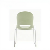 Chaise de réception moderne en plastique pour salle de conférence, formation, réunion, vente, avec un design durable et confortable