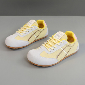 Zapatillas Deportivas Casuales para Mujer 2026 de Alta Calidad, Estilo Alemán, Planas, Blancas, Combinación de Colores - Product Image 2