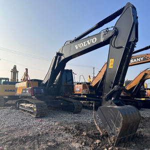 รถขุดตีนตะขาบ Volvo EC240 มือสองจากสวีเดน แท้ 24 ตัน รุ่นปี 2022 เครื่องยนต์ 130 กิโลวัตต์ เกียร์บ็อกซ์ ประหยัดน้ำมัน - Product Image 1