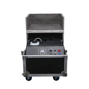Máquina de <span class=keywords><strong>Humo</strong></span> YaFeng YF-F008 de 3000W con Bajo Nivel de <span class=keywords><strong>Humo</strong></span>, Dos Atomizadores, Flightcase, Control Remoto DMX, Salida Dual, <span class=keywords><strong>Humo</strong></span> Bajo, <span class=keywords><strong>Sin</strong></span> Hielo Seco, 150-200 - Product Image 2